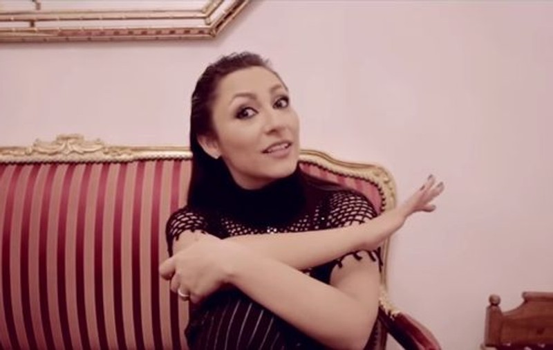 Ce face Andra în culise la concerte. Imaginile pe care nu le-ai mai văzut până acum. VIDEO