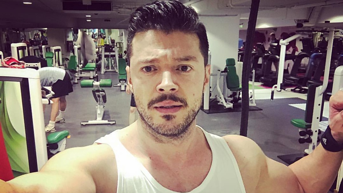 Victor Slav s-a lăudat cu Bianca și fetița pe internet. Ce i-a fost dat să-și audă urechilor