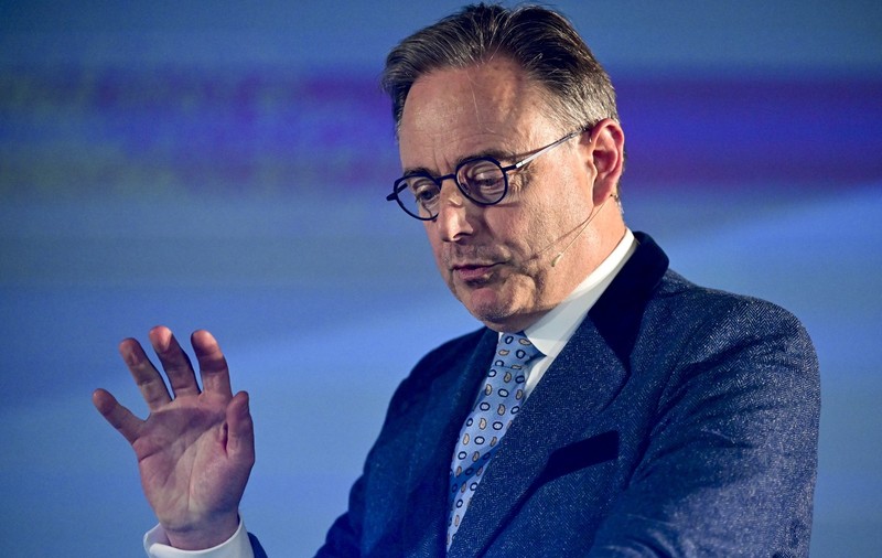 Belgia riscă să rămână fără guvern după ce premierul Bart De Wever a sugerat normalizarea relațiilor cu Rusia lui Putin