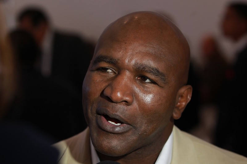 Evander Holyfield (FOTO: EPA)
