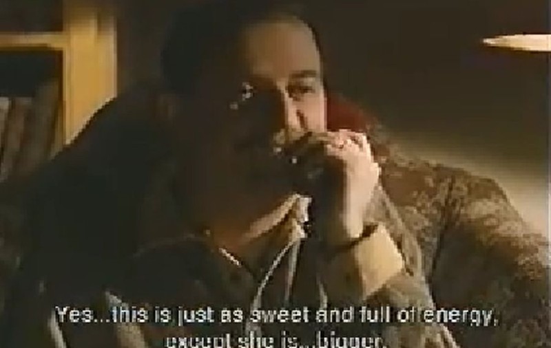 "Cine e, VASILEEE?". Iată RECLAMA care a FĂCUT SENZAŢIE în 1996, în care MAGDA CATONE URLĂ DIN TOŢI RĂRUNCHII, ca O GOSPODINĂ GELOASĂ! VIDEO