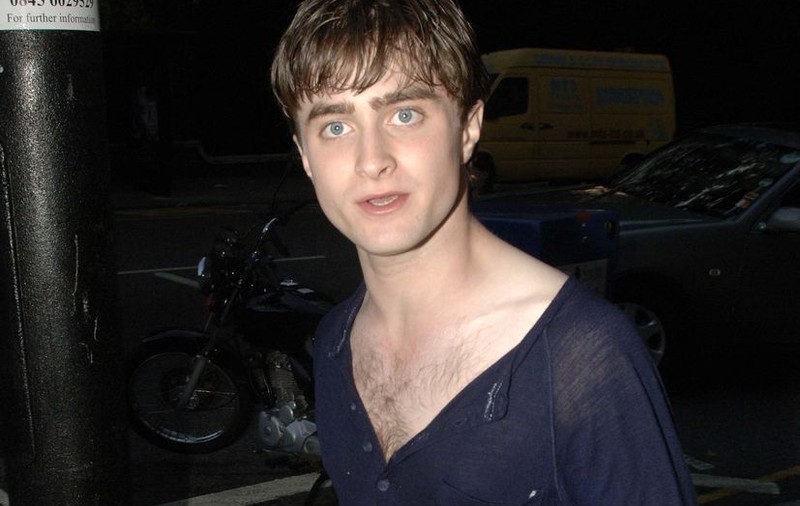 "Harry Potter" fumează "iarbă"