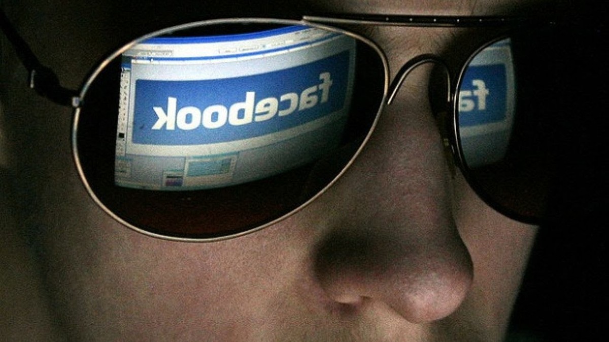 Serviciile secrete și autoritățile din România au cerut informații despre 78 de conturi de Facebook, arată compania într-un raport