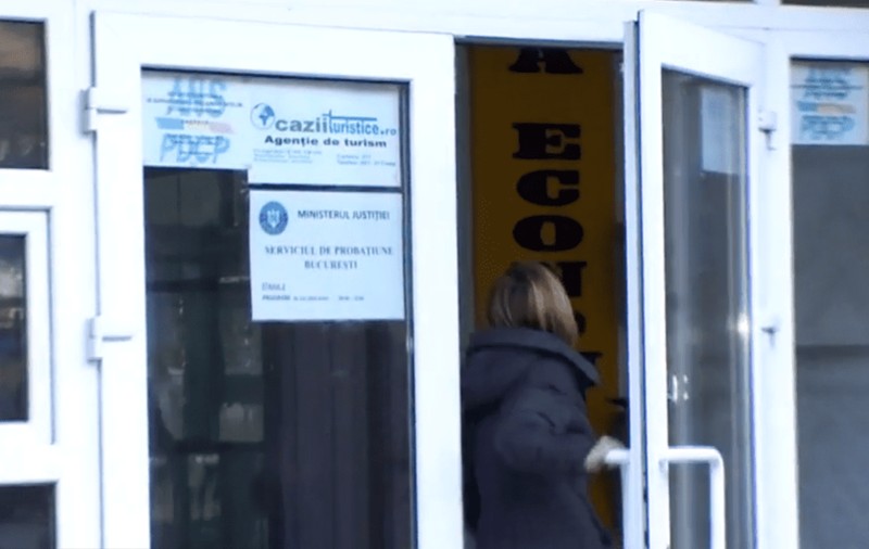 Unitate centrală cu documente interne, sustrasă din incinta Serviciului de Probaţiune Bucureşti. Sediul a fost vandalizat de trei ori în mai puţin de cinci zile