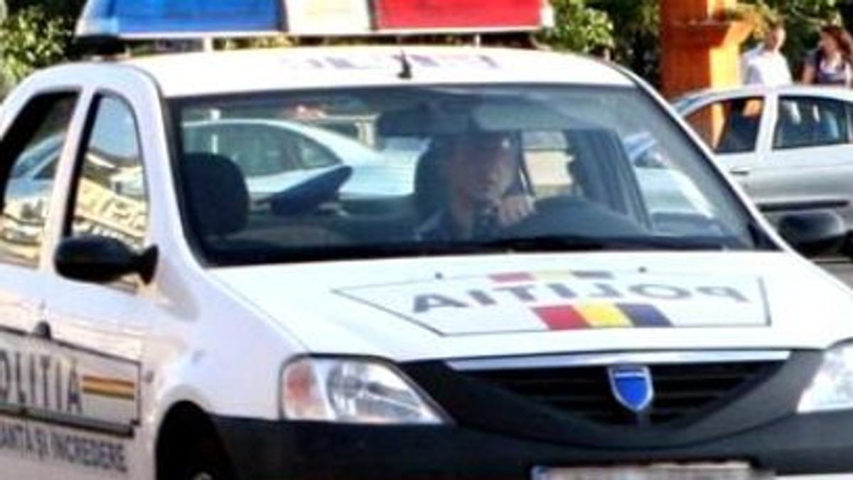 Un bărbat a furat în cinci zile mașina primăriei Zorleni și un autoturism din Bârlad. A fost prins în Galați