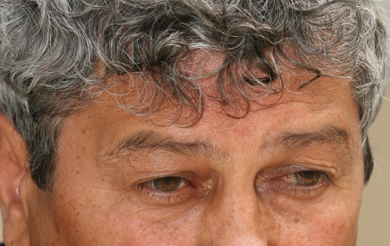 Lucescu în pericol. Îl concediază Ahmetov?