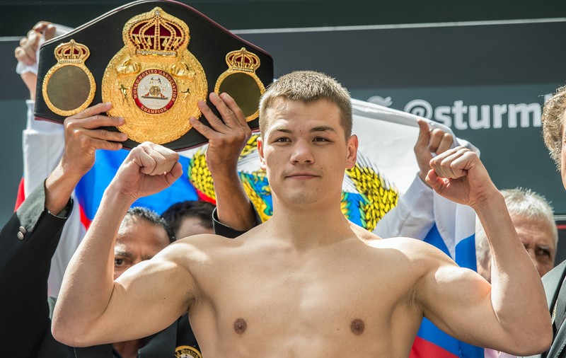 Rusul Chudinov și-a adjudecat centura WBA la supermijlocie