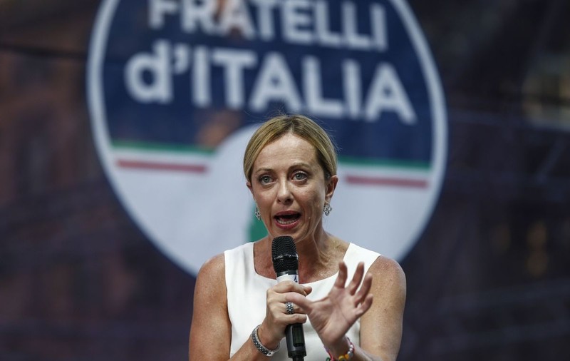 Cine este Giorgia Meloni, lidera partidului de extremă dreapta, care e aproape să devină prima femeie-premier al Italiei