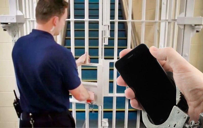 Telefoane și parfumuri de lux după gratii. Metoda prin care mai mulți deținuți de la Poarta Albă reușeau să-și facă condamnarea mai ușoară