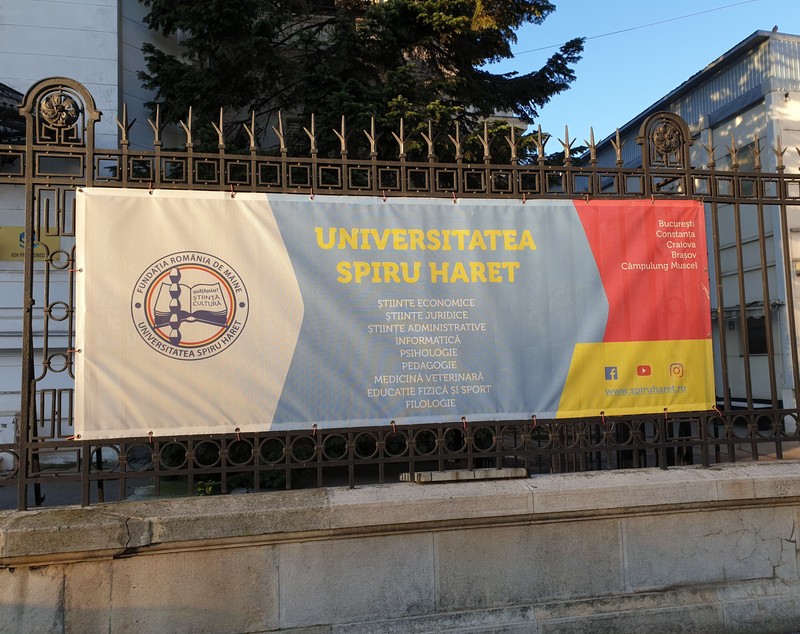 UPDATE | Percheziții la Universitatea Spiru Haret. DIICOT anchetează conducerea pentru promovarea studenților pe bani. Printre cei vizați, un demnitar