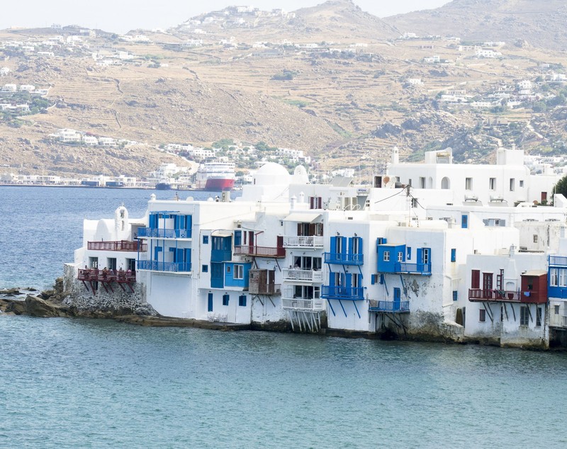 Eforturile de conservare a insulei grecești Mykonos au degenerat în violențe. Arheolog bătut violent