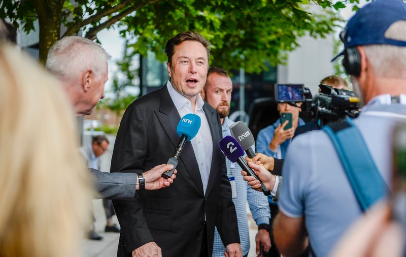 Elon Musk îndeamnă oamenii să aibă mai mulți copii: „Criza bebeluşilor este o mare problemă”, spune miliardarul