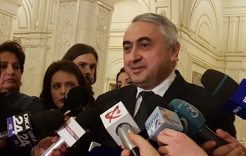Ministrul Educației spune că numai în 25 de școli nu s-a dat simularea Evaluării Naționale