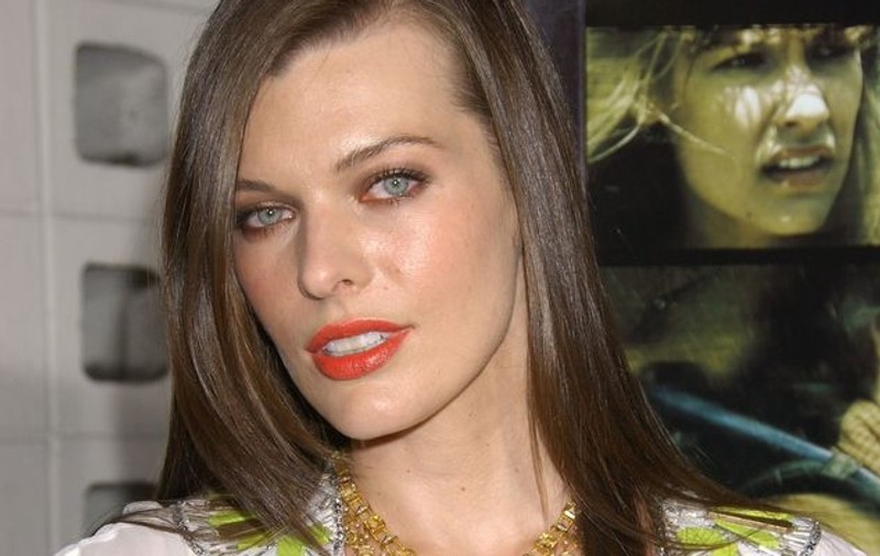 Milla Jovovich nu-şi poate pronunţa numele când e beată