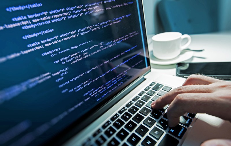Top 15 cel mai bine plătite limbaje de programare și cum să le înveți online, gratuit
