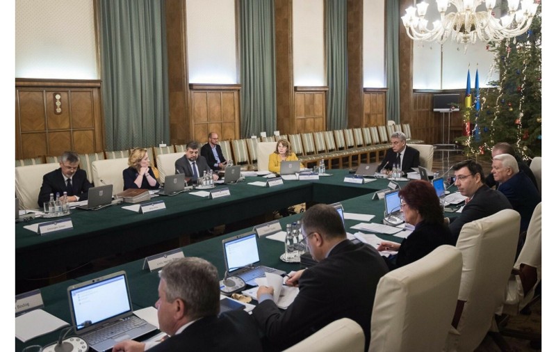 Aparatul de lucru al Guvernului se mărește: Vicepremierii Paul Stănescu, Marcel Ciolacu și Grațiela Gavrilescu vor avea proprii secretari de stat și consilieri