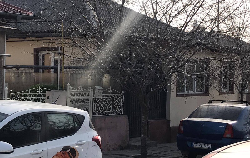 O fetiță de 4 ani a fost înjunghiată de mama sa, în Medgidia