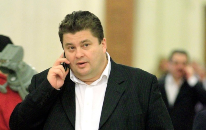 Florin Popescu FENTEAZĂ din nou DNA! Vezi cum îşi păstrează deputatul imunitatea