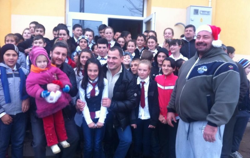 Iftimoaie, Lungu şi Irimia au adus Crăciunul mai devreme la Galaţi