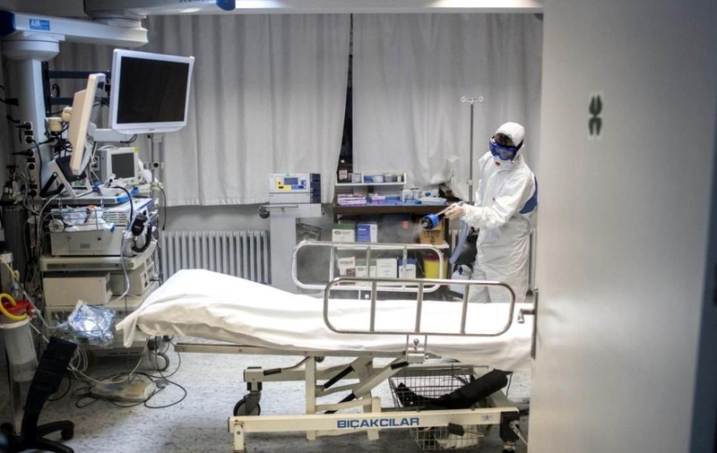 Germania se oferă să preia o parte dintre bolnavii de coronavirus în stare gravă din estul Franței