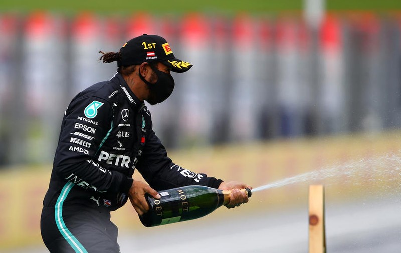 Hamilton a câştigat Marele Premiu de Formula 1 al Stiriei