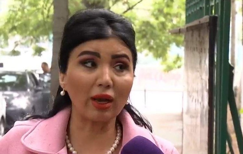 Adriana Bahmuțeanu, prima reacție după ce a ajuns la proces, dată în judecată de fiul ei: „Manipulați și influențați”
