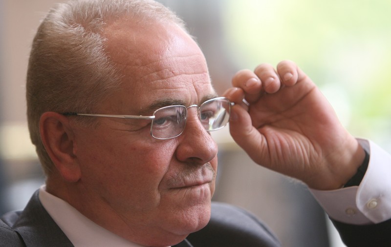 Sfâșietor. În timp ce Constantin Stroe era în comă, fiica lui a născut! ”I-a spus că e bunic, în speranța că o va auzi!”