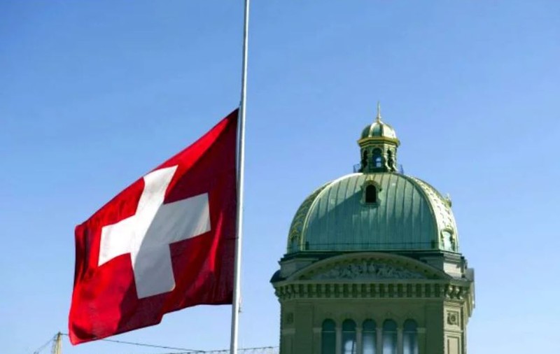 Românii care ajung în Elveţia, obligaţi să intre în carantină 10 zile
