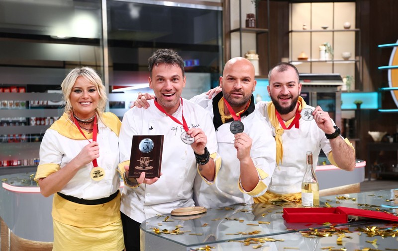 Chef Ștefan Popescu a câștigat battle-ul aniversar Chefi la cuțite de Ziua Antenei 1. Ce avantaj a primit pentru sezonul următor al show-ului culinar