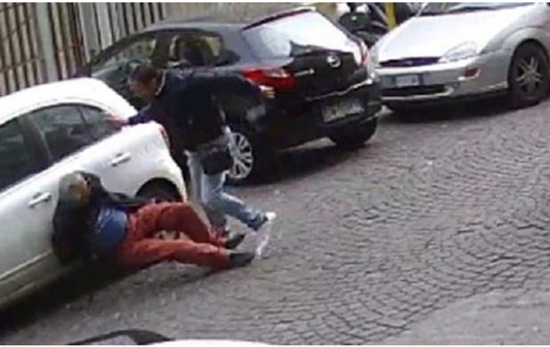 Un român a fost condamnat în Italia fiindcă și-a bătut angajatorul!