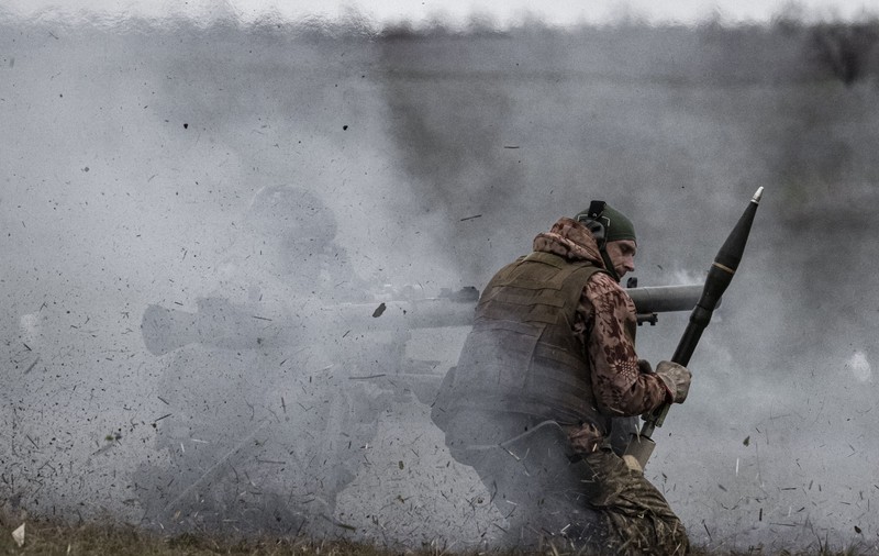 Război în Ucraina, ziua 462 | Noi bombardamente în Herson și Harkov. „Situație alarmantă” în Belgorod