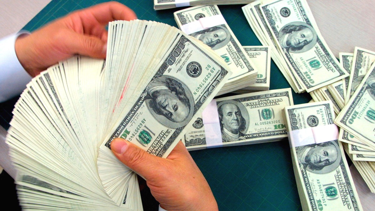 A lucrat toată viața ca om de serviciu, apoi la o benzinărie. După ce a murit, a lăsat o moștenire de aproape 8.000.000 de dolari. Sursă foto: Getty Images.