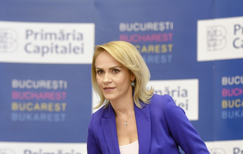 Firea îi răspunde Violetei Alexandru: „În loc să se ocupe de pensii, face plângeri penale ridicole”