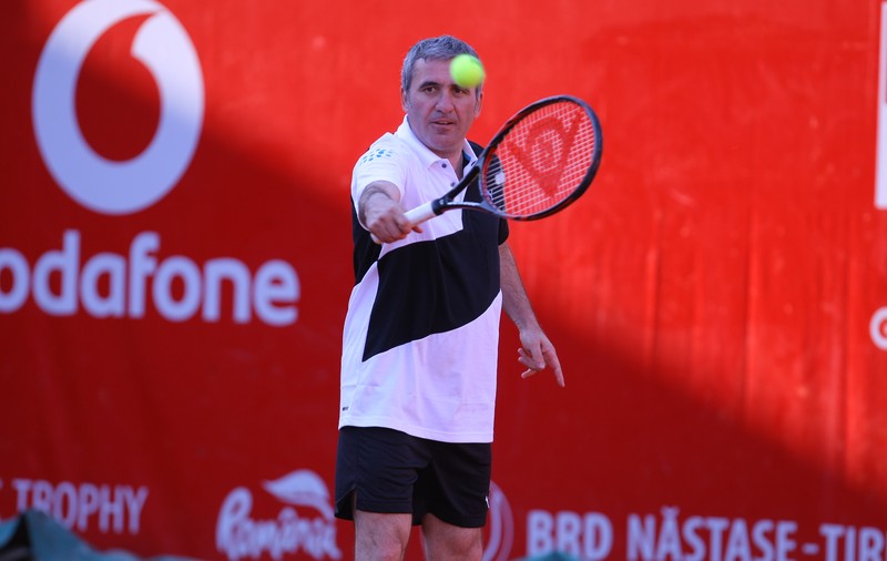 EXCLUSIV / Hagi a felicitat-o pe Simona prin intermediul SportNews.ro