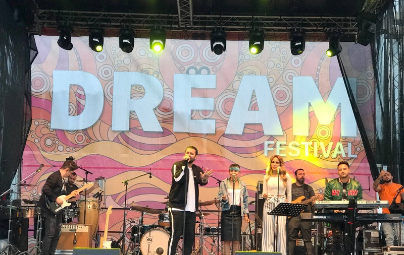 Smiley, Ellie White și  Irina Rimes au făcut spectacol pe scena de la Dream Family Festival