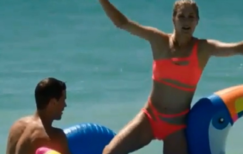 Eugenie Bouchard, cu gândul doar la distracții. Nu-i stă mintea la tenis / VIDEO