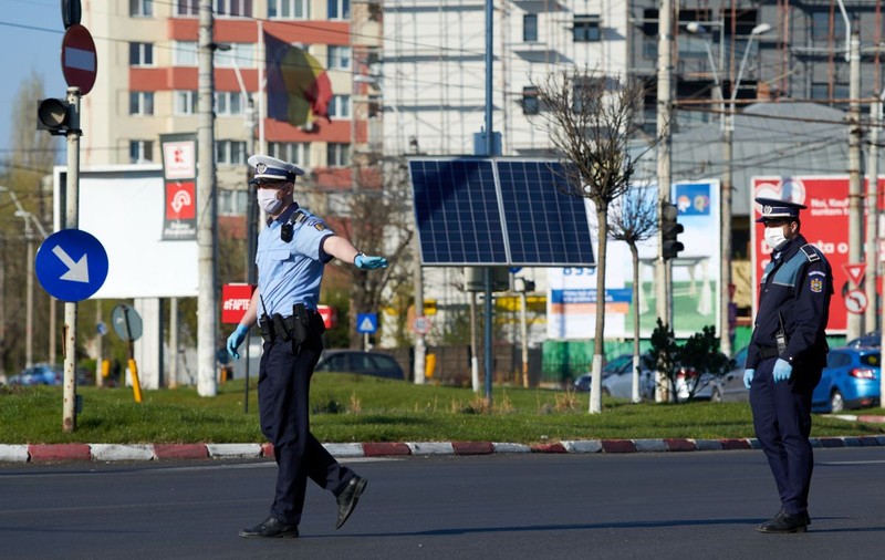 Examenele pentru permisele auto din București ar putea fi reluate după 15 iulie. Cum vor fi programate probele