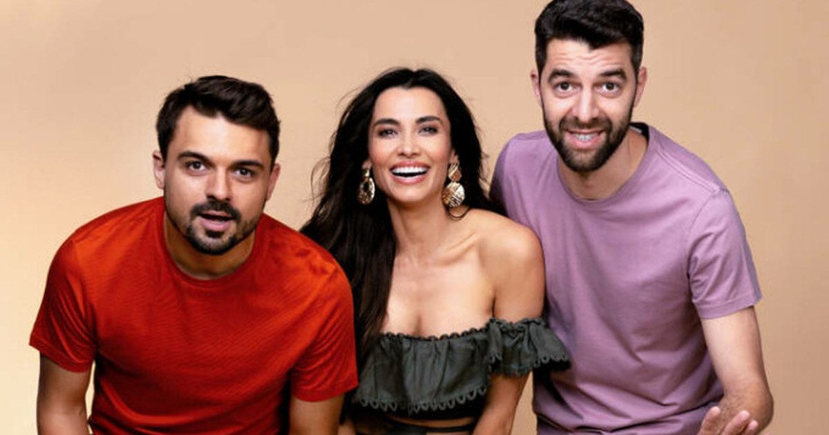 Bogdan Ciudoiu, Lili Sandu și Andrei Lăcătuș (Shurubel), prezentatorii emisiunii „Vorbește Lumea”, de la PRO TV