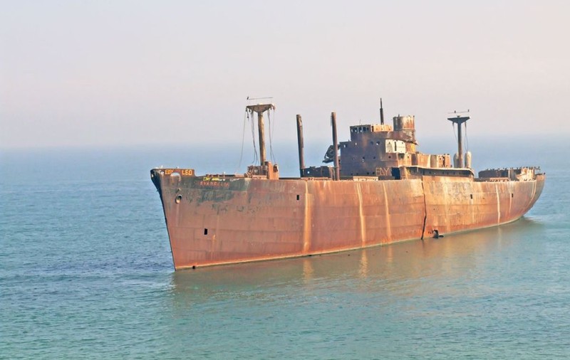 Vom putea vizita epavele din Marea Neagră!