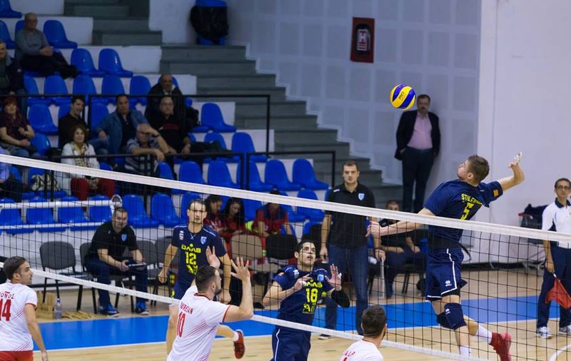 Etapa a șaptea din Divizia A1 la volei masculin. Derby-ul Arcada Galați - Zalău, adjudecat de gazde. Tricolorul LMV Ploiești a trecut cu emoții de Dinamo. Rezultate