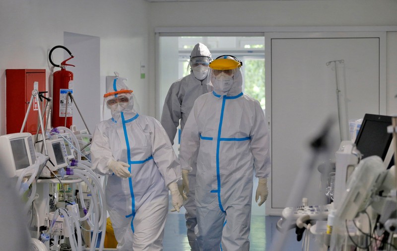 Situație gravă la un spital de copii: o treime din personalul medical de la UPU are COVID-19. “Va veni momentul când vom fi pozitivi și vom veni la muncă”
