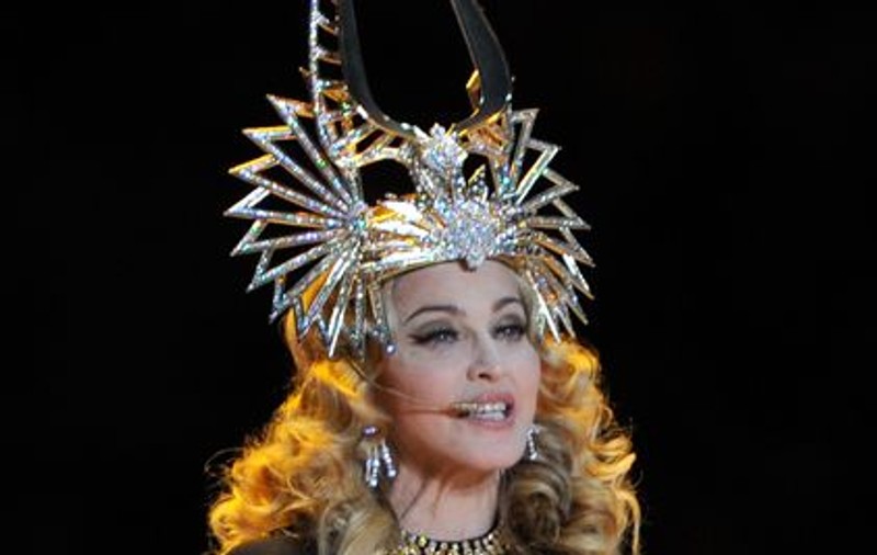 Madonna: "E greu să creşti patru copii"