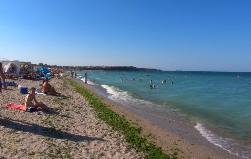 Fetiță de 10 ani, luată de curenți când plutea pe saltea, în Vama Veche. A fost dusă spre Bulgaria