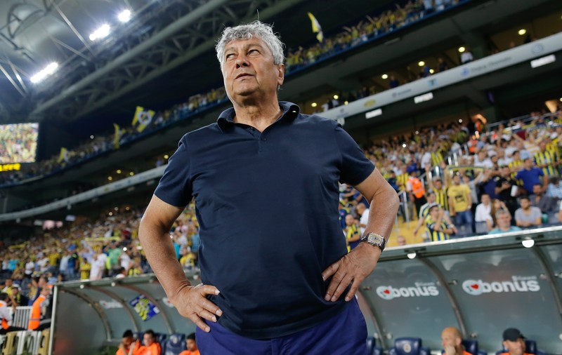 Lucescu era cât p-aici să nu dea interviu celor de la DinamoMania, crezând că sunt fanii lui Dinamo Kiev! ”Diseară contează spriritul”. Gestul lui Cornel Dinu, din 1970!