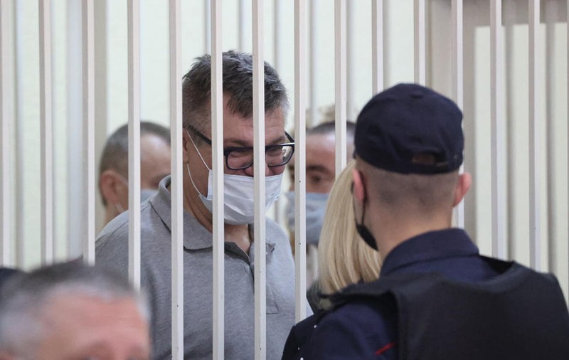 Opozantul belarus Viktor Babariko, condamnat la 14 ani de închisoare. A vrut să candideze contra lui Aleksandr Lukașenko