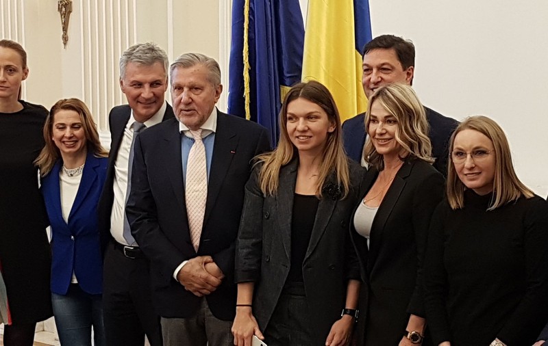 Simona Halep în Parlamentul României: ”Tot ce îmi doresc este să se construiască săli și să se facă ceva pentru noile generații”