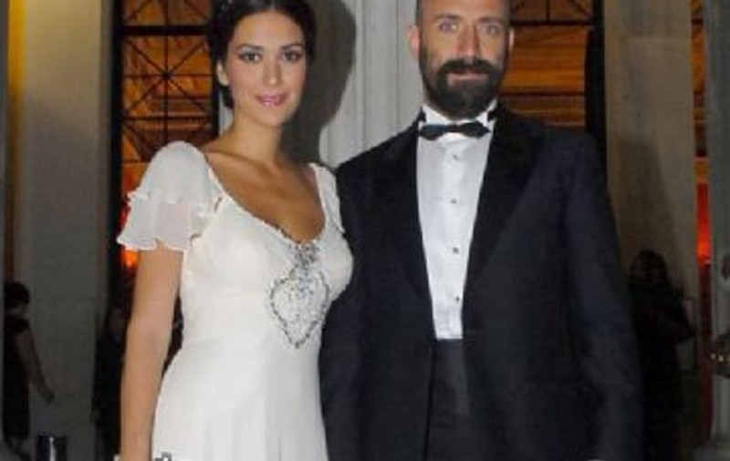 Sultanul Suleyman SE PREGĂTEŞTE SĂ DEVINĂ TATĂ DIN NOU!