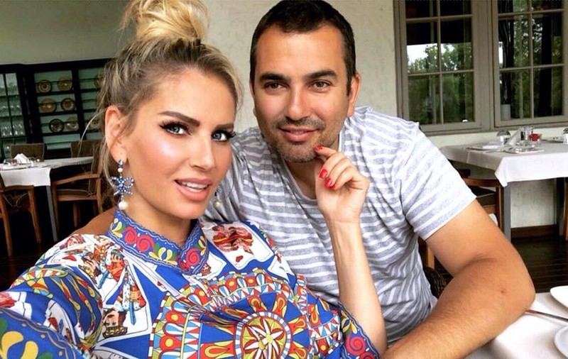 Andreea Bănică e sabotată de propriul soț. Ea încearcă să-și păstreze silueta, el îi gătește bunătăți care îngrașă!