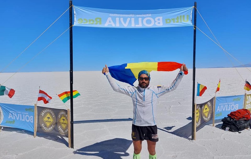 Un pompier din Botoșani a câştigat un ultramaraton din Anzi: 220 de kilometri în 7 zile, la peste 4.000 de m altitudine