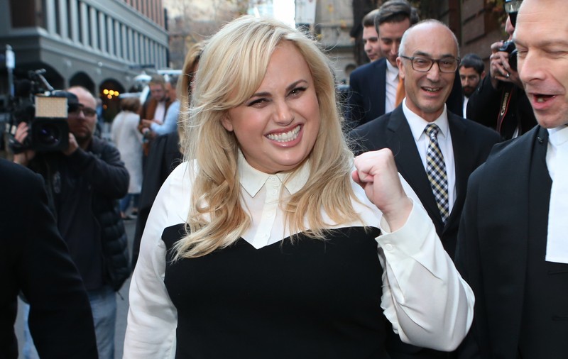 Actrița Rebel Wilson a reușit să dovedească în instanță că articolele din presă i-au distrus cariera